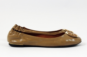 Brązowe, lakierowane baleriny, TORY BURCH, 38