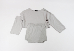 Szary komplet (bluza+ spódnica), CUORI E PICCHE, 34/38 (XS/M)