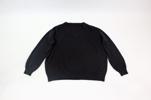 Czarny sweter z domieszką wełny, 38 (M)