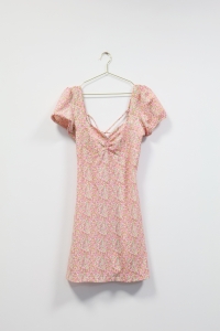 Różowa sukienka w kwiaty, 34 (XS)