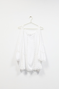 Śmietankowa bluzka z wiskozy z ażurowym detalem, CULTURE, 40 (L) 