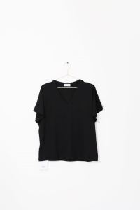 T-shirt Rustical v-neck black, NOWY, PATCHOULI 