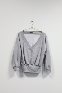 Szara bluza z dekoltem w serek, NOWA, FEMSSY,  36 (S)