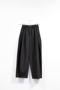 Czarne spodnie materiałowe, BERSHKA, 34 (XS)