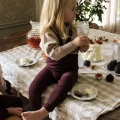 legginsy-dzieciece-z-szelkami-w-stylu-retro-ze-100-bawelny-fig-silly-silas-3.webp